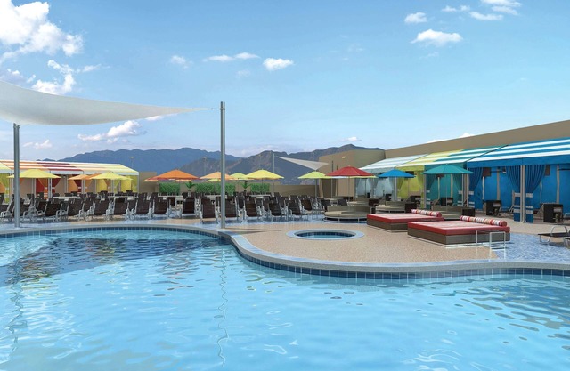 Value Accommodations for your Vegas Trip! 3 Serene Units, Pool, Casino!
