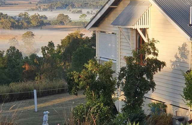 VANBERY COTTAGE HOST FARM