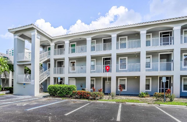 Vanderbilt Villas