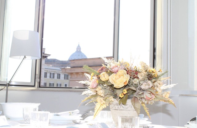 Vatican Penthouse with Terrace - St Peter's Dome view