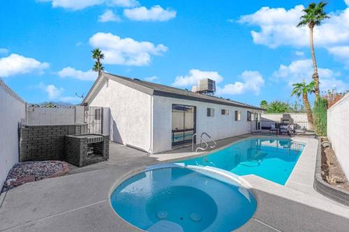 Vegas Bliss near The Strip - Pet & Family Friendly