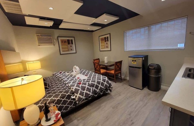 Vegas Unit A Charm to Remember Love of Vegas