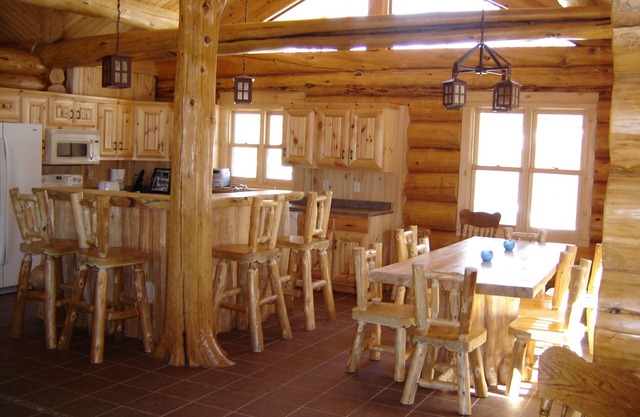 Very Private log lodge on Minnesota’s clearest lake inc. Kayak rowboat & canoe