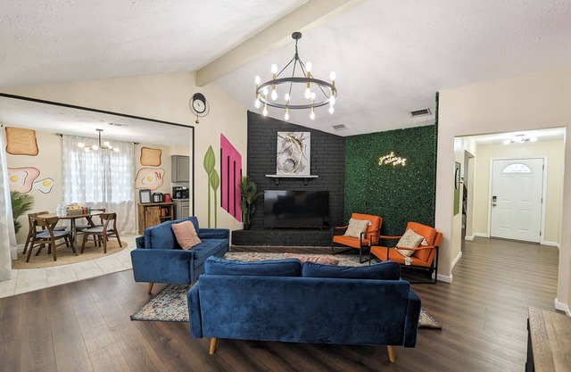 Vibrant Getaway – Say Hello to the Best of Houston