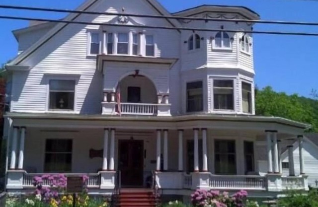 Victorian Charm Inn