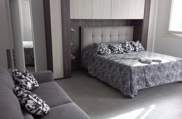 VIKTORIA'S SUITE Rome center an in the heart of Pigneto, San Giovanni, colosseum.
