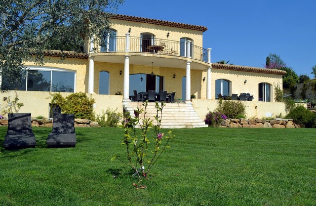 VILLA 10 pers SEA VIEW CALM COVER SWIMMING POOL REAR COUNTRY CANNES