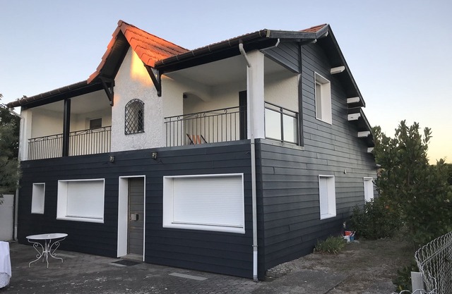 VILLA 114m2 -3 stars - 6 pers. +1 child. A 5-minute walk from the ocean.