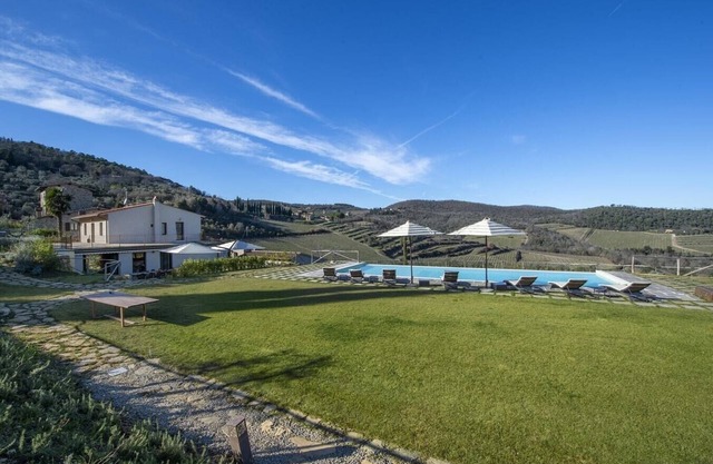 Villa Aberesh - Countryside villa with pool in Tuscany
