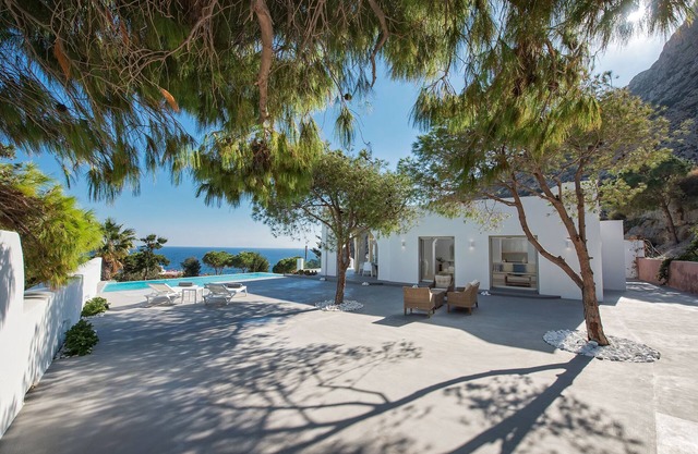 Villa Adrali, 4 bedrooms, private pool