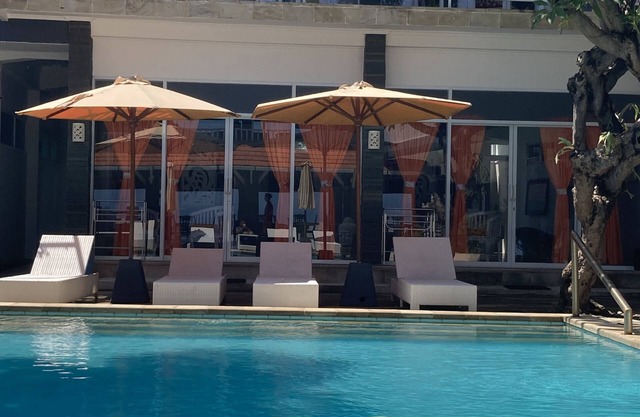 Villa Agung Beach Inn