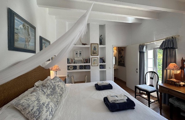VILLA ALBATROS - Five Bedroom Villa, Sleeps 10
