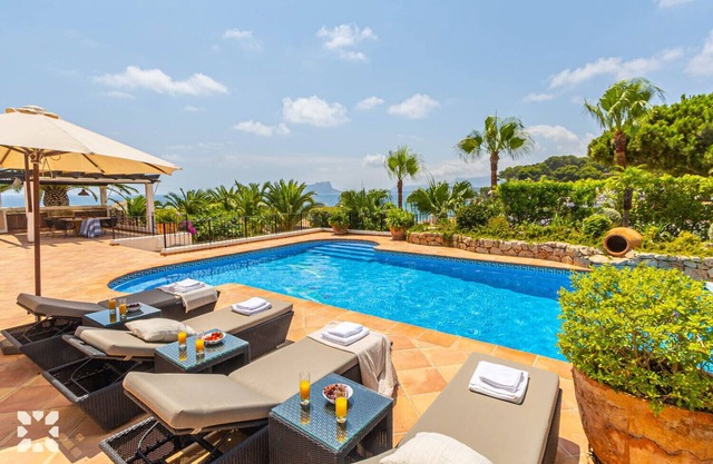 Villa ALESSIA by Abahana Villas