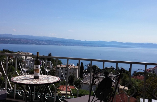 Villa Allegra in Lovran, Classic Apartment 107, Private balcony- Sea view