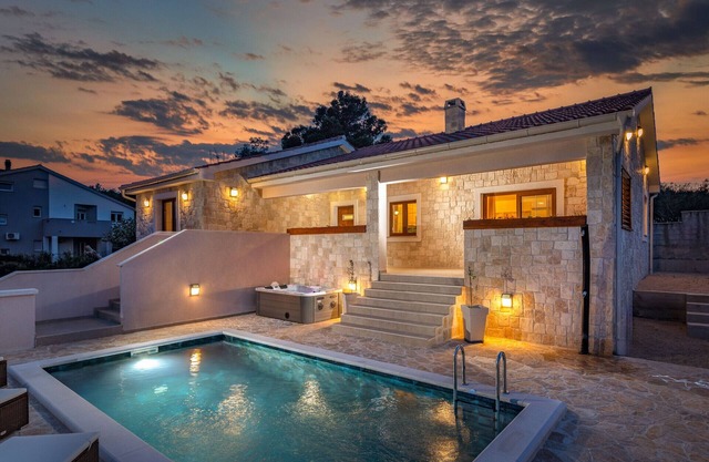 Villa Alora ZadarVillas