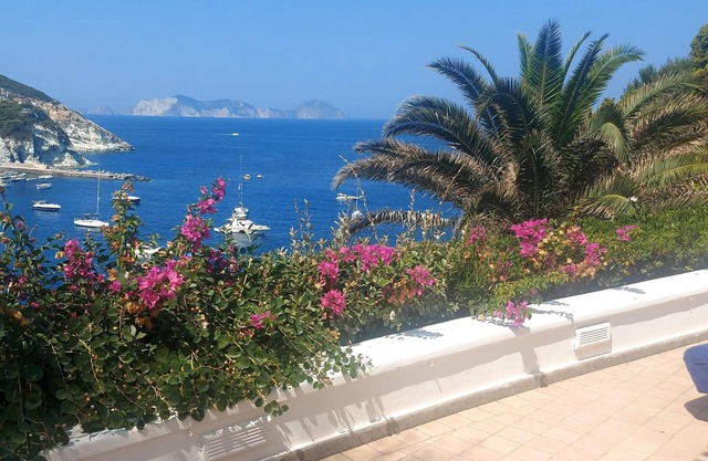 VILLA AMARE