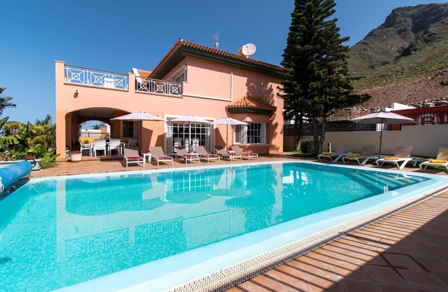 Villa Angelica 2 Pools, 5 Bedrooms 5 Bathrooms