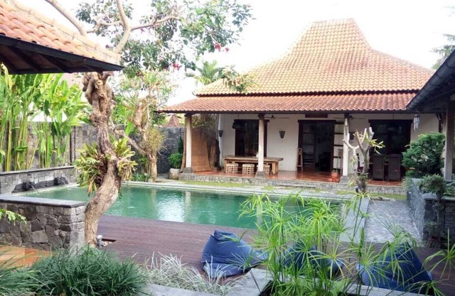 Villa Aquin