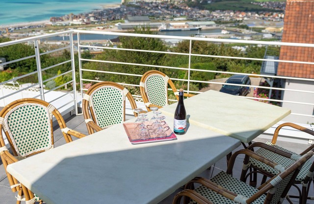 Villa Belle Vue - family-friendly and spacious
