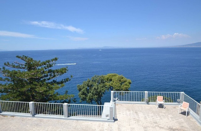 Villa Beniamina: A splendid nineteenth-century two-story historical villa built sheer above the sea, with Free WI-FI.
