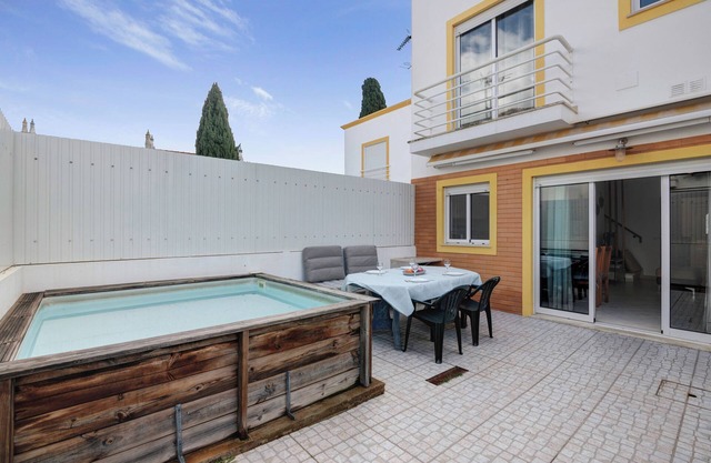Villa 'Cacela Mar' with Private Pool, Private Terrace and Wi-Fi