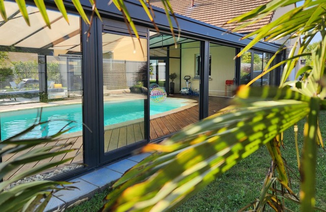 Villa Calme Avec Piscine Couverte