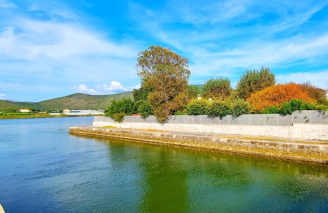 VILLA CECILIA BETWEEN LAKE AND SEA. SPECIAL OFFER IF YOU BOOK NOW !