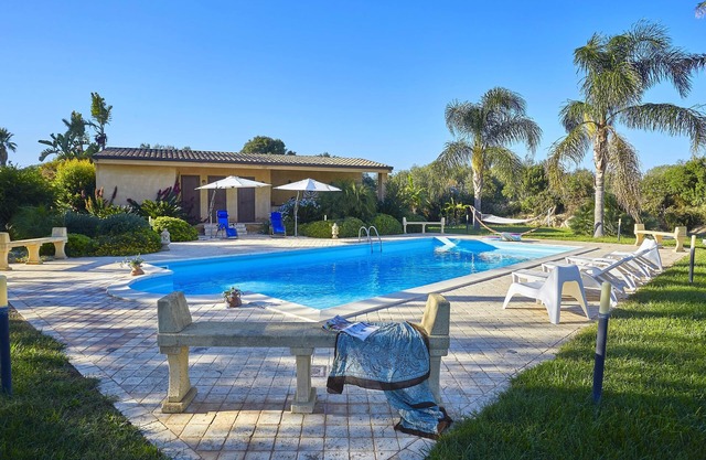 Villa Claudia - Marinella Di Sel.