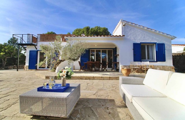 Villa Daurada (10 people) wifi & 5min from the sea