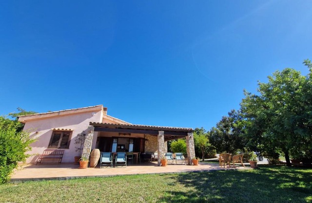 Villa del Carrubo a due passi dal mare di Cefalù