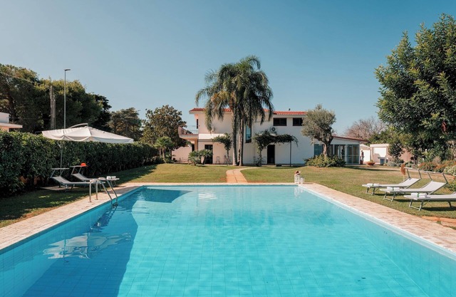 Villa Demal 8+2, Emma Villas