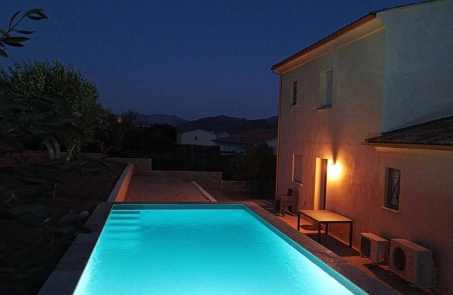 Villa Duplex 6 Personnes - Piscine - A 900m de la Plage