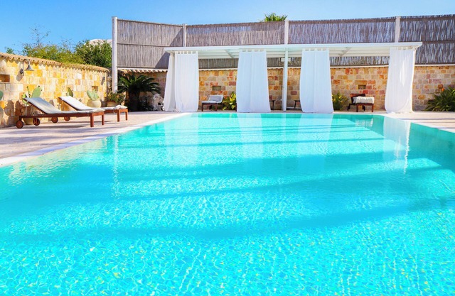 Villa Erika piscina privata