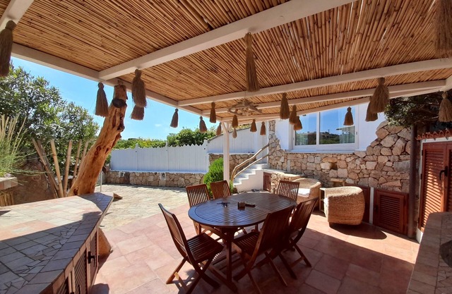 Villa Francesca - Villa with large veranda and solarium on the Bay