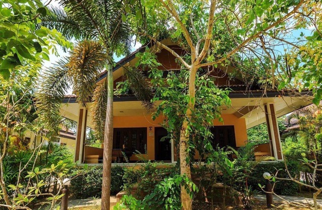 Villa Garden view 2king/1 dbl