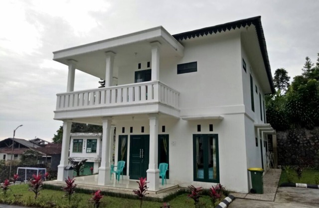 Villa Griya Wira Karya (Githa)