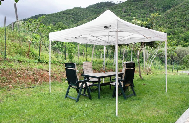 Villa 'Il Frutteto 50' with Private Terrace and Wi-Fi