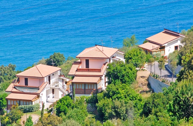 Villa in a residence with shared pool in Capo d'Orlando's hill 3km from the sea