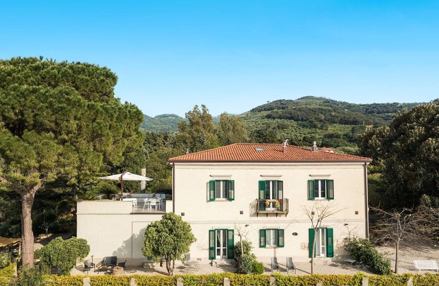Villa in Capo D'orlando with 5 bedrooms sleeps 10