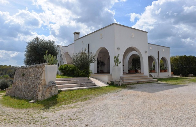 Villa in Casalini with Pool & Olive Garden