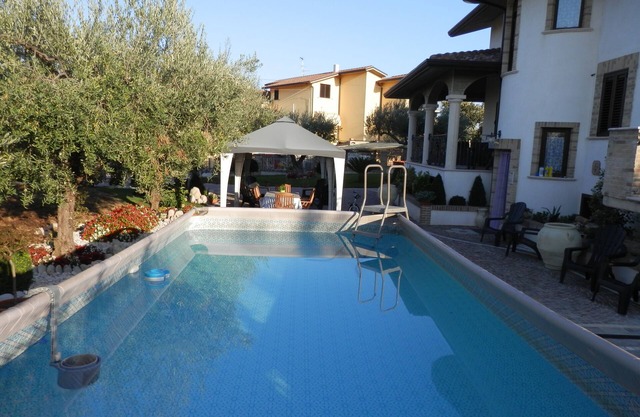 VILLA IN FOSSACESIA NEAR THE SEA