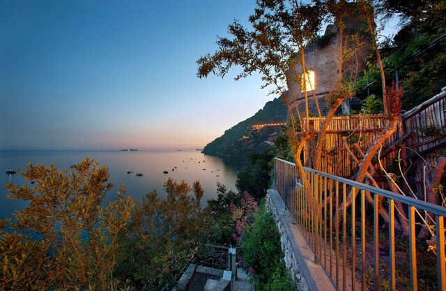Villa in Positano with 11 bedrooms sleeps 22