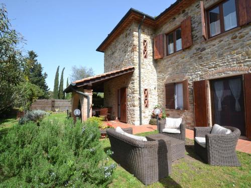 Villa in Suvereto with Pool and Scenic Views