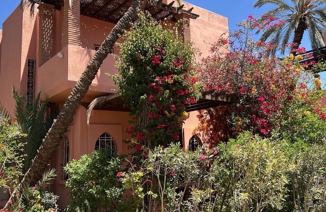 Villa in the Palmeraie, pool, tennis