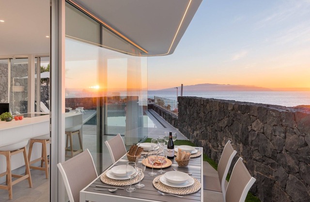 Villa Infinity