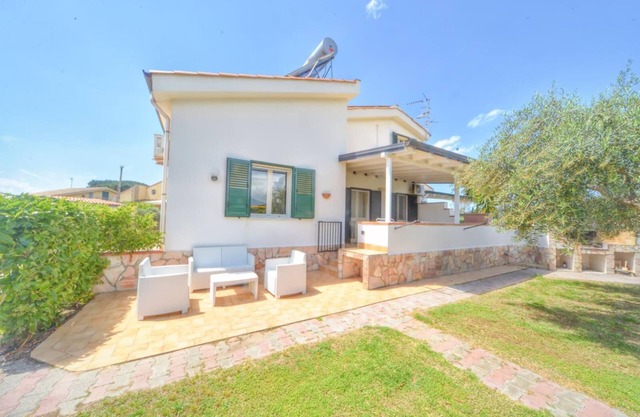 Villa Giunone - Holiday Houses Mare Nostrum - In front of the beach and Pool