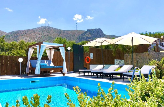 Villa Izabela Apartments with Private Pools