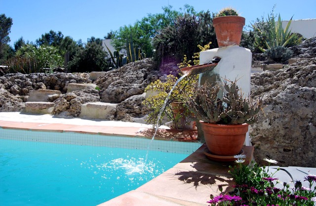 Villa la Roca, WIFI, air conditioning and pool for 6 people near Ronda