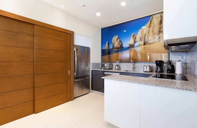 Villa la Valencia 1 Bedroom in a Chic hotel in amazing Cabo San Lucas.