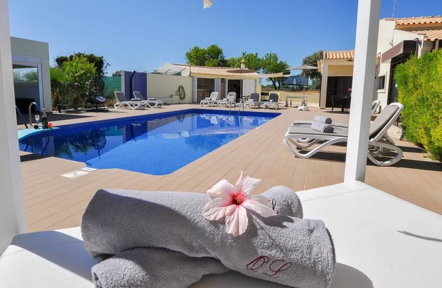 Villa Loendros OCV - Private Pool and Garden